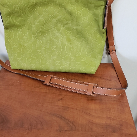 Gucci Authentic crossbody bag - Picture 5 of 10